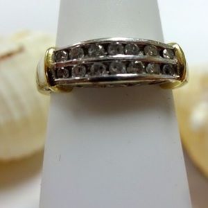 *Solid 10K Two-Tone Ring w/Diamonds & Heart Design